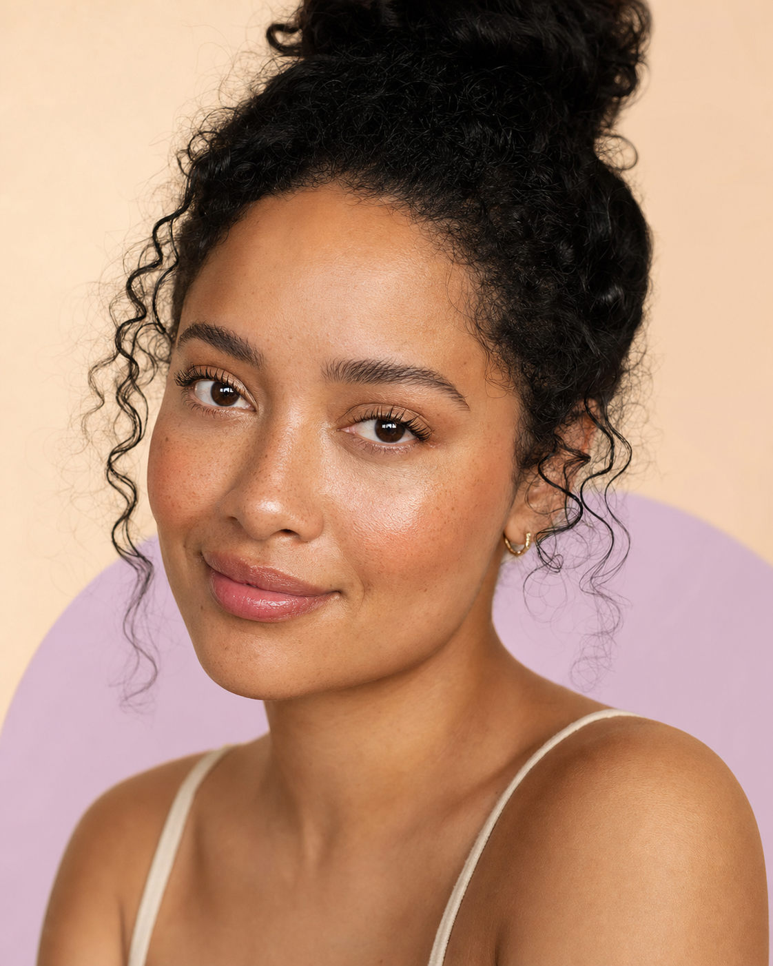 Maquiagem Natural glow aplicada em um rosto real